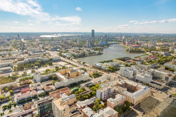 Александр Высокинский: РАН одобрила заявку Екатеринбурга на звание «Город трудовой доблести»