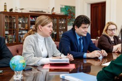 Александр Высокинский встретился с генконсулом КНР в Екатеринбурге Александр Высокинский встретился с генконсулом КНР в Екатеринбурге