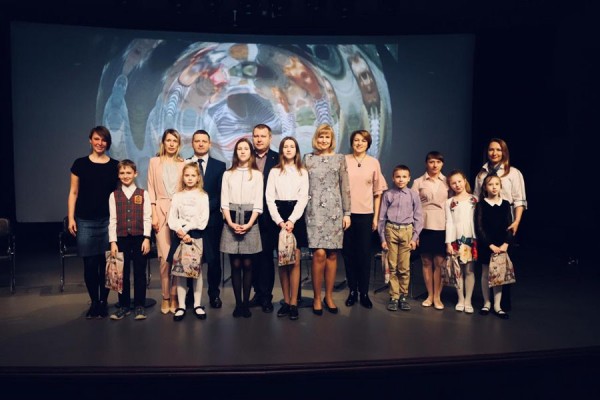 Матери и отцы Екатеринбурга возложили на родителей ответственность за будущее детей