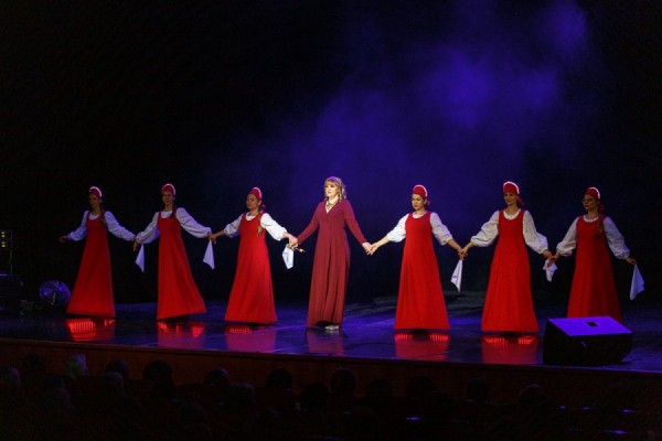 Педагоги Екатеринбурга воплотили «души прекрасные порывы» на сцене «Космоса»