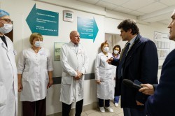 Александр Высокинский призвал пожилых жителей уральской столицы остаться дома