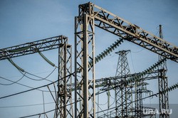 Ураган оставил без света несколько городов Среднего Урала. Энергетики устраняют последствия Ураган оставил без света несколько городов Среднего Урала. Энергетики устраняют последствия