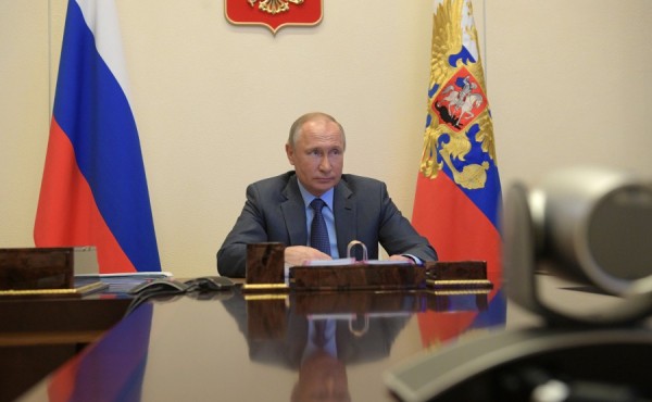 Владимир Путин поручил Правительству оказать финподдержку малому бизнесу