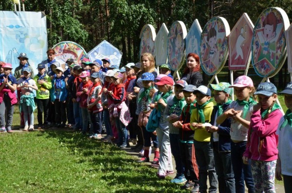 Первые итоги записи в детские лагеря: более 18 тысяч заявлений Первые итоги записи в детские лагеря: более 18 тысяч заявлений