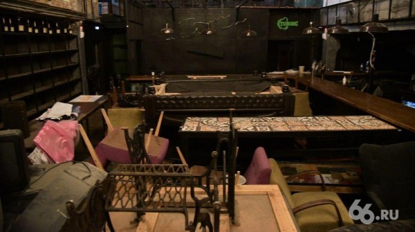 Субарендодатель со скандалом выселяет &laquo;Дом печати&raquo;. Фото