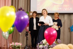 Последний звонок в Екатеринбурге прозвучит онлайн для всех выпускников Последний звонок в Екатеринбурге прозвучит онлайн для всех выпускников