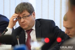 Депутаты Екатеринбурга требуют у мэрии свои миллионы. Чиновники просят отказаться от денег