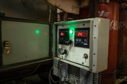 Линии, стрелки и &laquo;зебры&raquo;: дорожники наносят разметку на улицах Екатеринбурга