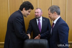 Мэр Екатеринбурга вернул доверие «Единой России». За примирением следили свердловские VIP