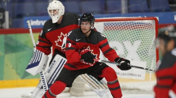 Состав “Автомобилиста” пополнили Чарльз Геноуэй и Александр Протапович Состав “Автомобилиста” пополнили Чарльз Геноуэй и Александр Протапович