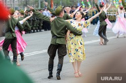 Уральцы перепели «Катюшу» в компании звезд. ВИДЕО Уральцы перепели «Катюшу» в компании звезд. ВИДЕО
