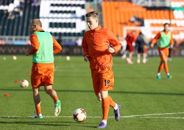 Чемпионат России по футболу будут доигрывать по новым правилам из-за коронавируса Чемпионат России по футболу будут доигрывать по новым правилам из-за коронавируса