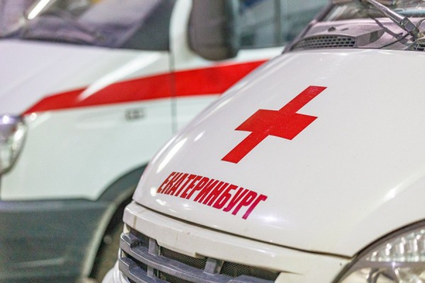 Александр Высокинский взял на особый контроль выплаты медработникам