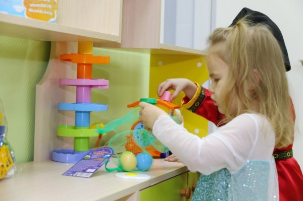 Решение Главы Екатеринбурга: сотрудники дежурных групп в детсадах получат денежное поощрение