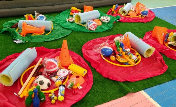 Особенные дети получили от благотворителей спортивный инвентарь