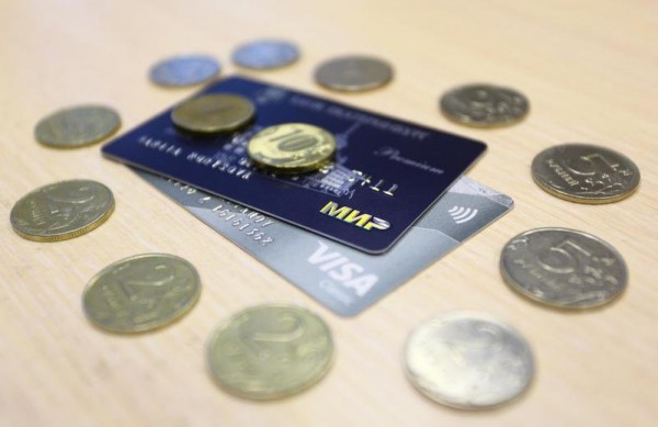 Закон об отмене «банковского роуминга» в России вступил в силу