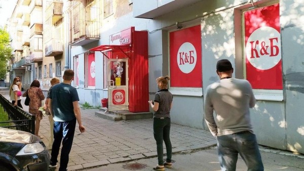 Чего хотел и чего добился Евгений Куйвашев, когда ввел полусухой закон. Фоторепортаж