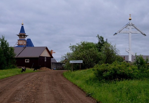 Поля, здания и целые деревни: хозяйство схиигумена Сергия раскинулось на десятках гектаров. Исследование Znak.com