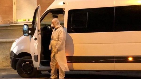 В Екатеринбурге запустили такси для пациентов с подозрением на коронавирус В Екатеринбурге запустили такси для пациентов с подозрением на коронавирус