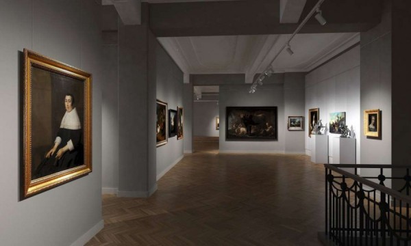 Музей изобразительных искусств представил коллекцию редких экспонатов