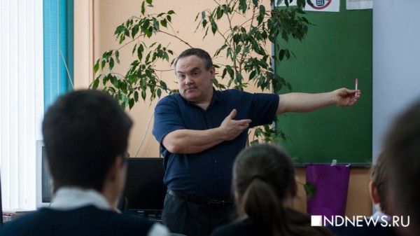 АрхивПоложение Жанны Д`Арк и эксперимент с сосисками: школьников учат пожарной безопасности после «Зимней вишни» (ФОТО)