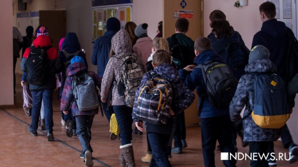 АрхивПоложение Жанны Д`Арк и эксперимент с сосисками: школьников учат пожарной безопасности после «Зимней вишни» (ФОТО)