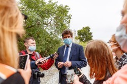 Александр Высокинский проинспектировал объекты строительства и ремонта в Кировском районе. Часть I