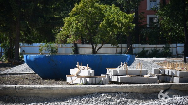 «Если это так, головы поотрываем». Мэр Высокинский весь день собирал на Уралмаше претензии к главе района «Если это так, головы поотрываем». Мэр Высокинский весь день собирал на Уралмаше претензии к главе района