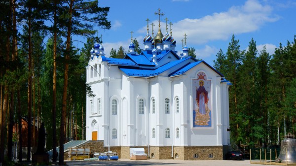 Среднеуральский монастырь покинули 40 человек после конфликта Сергия с игуменьей