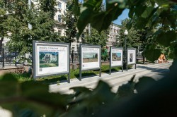 Искусство в массы: на главном городском проспекте представлены уникальные репродукции Искусство в массы: на главном городском проспекте представлены уникальные репродукции