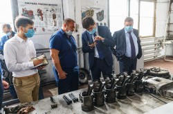 Александр Высокинский проинспектировал объекты строительства и ремонта в Кировском районе. Часть I