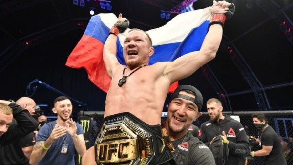 Силовые единоборства: Пётр Ян завоевал титул чемпиона UFC