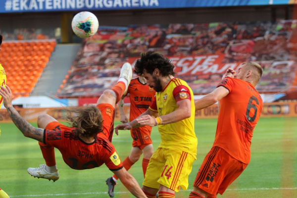 Футбол: «Урал» уступил «Арсеналу»