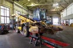 Александр Высокинский проинспектировал объекты строительства и ремонта в Кировском районе. Часть I