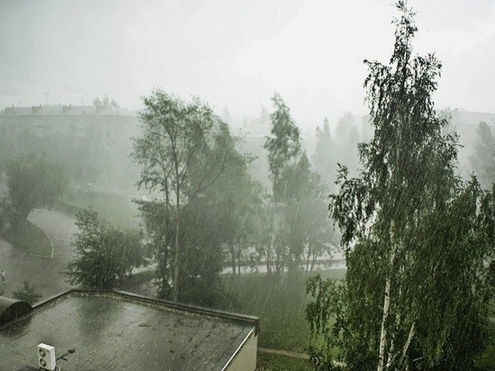 В Свердловской области ожидают град, грозы и сильные дожди В Свердловской области ожидают град, грозы и сильные дожди