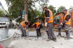 Александр Высокинский проинспектировал объекты строительства и ремонта в Кировском районе. Часть I