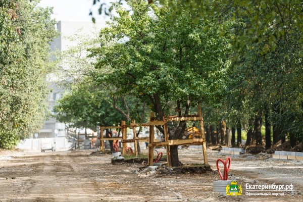 Общественники контролируют благоустройство парка имени XXII Партсъезда