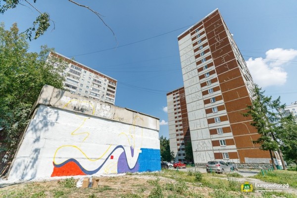 На стенах в Екатеринбурге появились первые работы фестиваля Public art