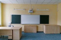 Александр Высокинский проинспектировал объекты строительства и ремонта в Кировском районе. Часть I