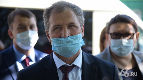 «Если это так, головы поотрываем». Мэр Высокинский весь день собирал на Уралмаше претензии к главе района «Если это так, головы поотрываем». Мэр Высокинский весь день собирал на Уралмаше претензии к главе района