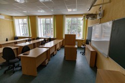 Александр Высокинский проинспектировал объекты строительства и ремонта в Кировском районе. Часть I