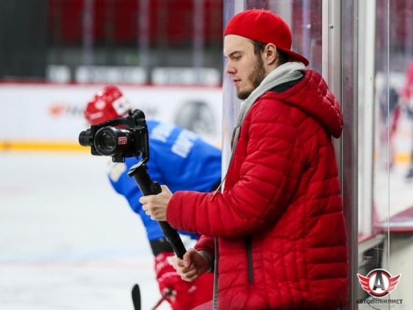 Как проходит медиа-день "Автомобилиста"