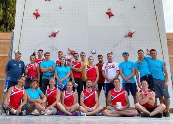 Скалолазание: уральцы стали призёрами международного виртуального турнира