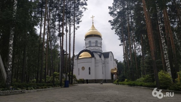 «Все в монастыре принадлежит епархии». Юрист церкви объясняет, почему невозможно выгнать отца Сергия «Все в монастыре принадлежит епархии». Юрист церкви объясняет, почему невозможно выгнать отца Сергия