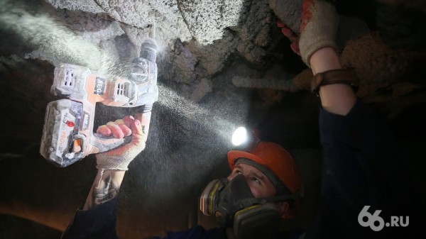 &laquo;Ростех&raquo; увеличит финансирование изумрудного прииска, где шахтеры объявили о забастовке