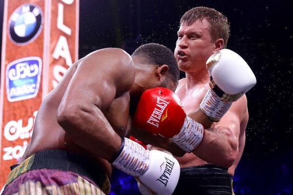 Бокс: Поветкин нокаутировал британца и стал временным чемпионом WBC