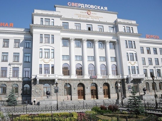 На СвЖД выросла погрузка и грузооборот