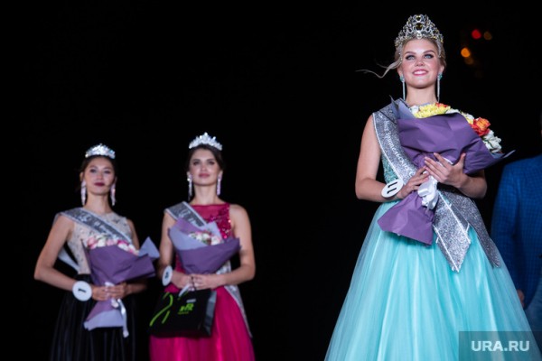 Самые яркие моменты Дня города в Екатеринбурге. Рок на крыше, выбрана главная красавица. ФОТО. ВИДЕО