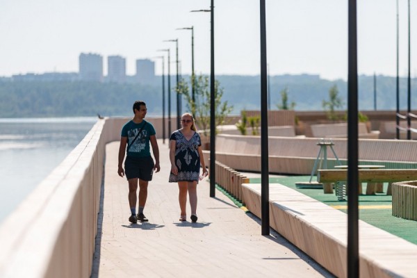 Знойная погода продержится в Екатеринбурге до конца недели Знойная погода продержится в Екатеринбурге до конца недели