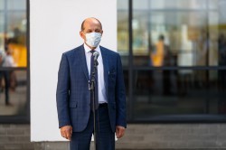 Александр Высокинский открыл уникальную школу в микрорайоне Солнечный